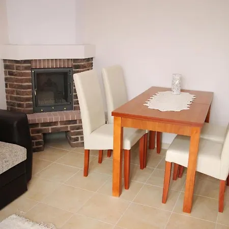 Hansag Vendeghaz Guest house *