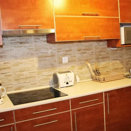 Hansag Vendeghaz 3* Kapuvár