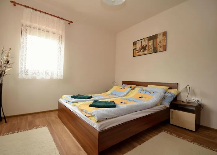 Hansag Vendeghaz Guest house 3*